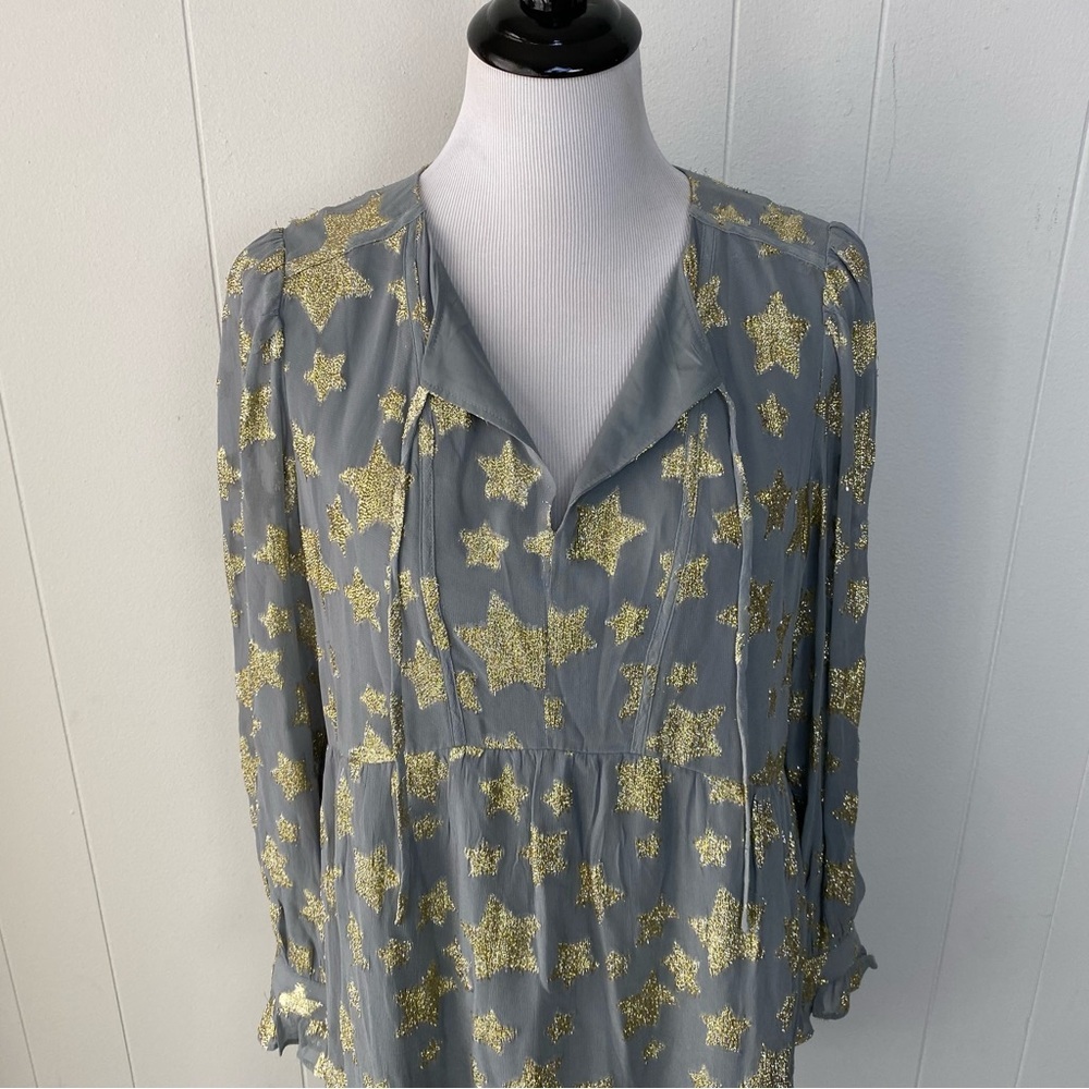 LOFT Dress Womens Medium Gray Gold Star Print Metallic Tiered Long Sleeve Lined - Picture 5 of 11